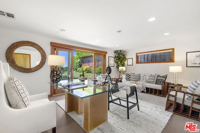 3711 Beverly Ridge Drive, Los Angeles, CA 91423