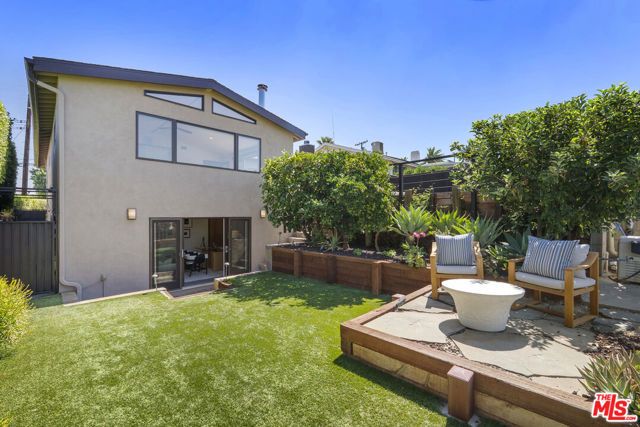 3711 Beverly Ridge Drive, Los Angeles, CA 91423
