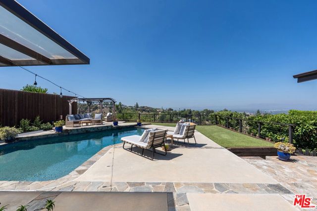 3711 Beverly Ridge Drive, Los Angeles, CA 91423