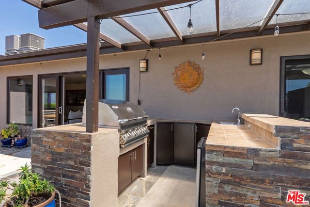 3711 Beverly Ridge Drive, Los Angeles, CA 91423