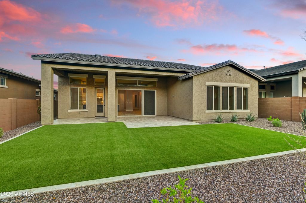 Image 23 of property listing at 32470 N 134TH Lane, Peoria, AZ 85383