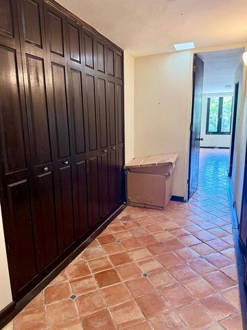 6 CALLE, Guaynabo, PR 00966