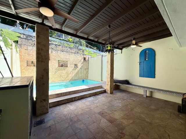 6 CALLE, Guaynabo, PR 00966