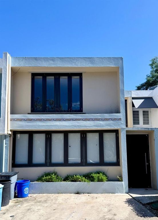 6 CALLE, Guaynabo, PR 00966