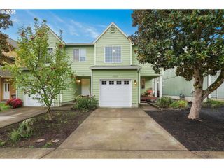 10029 Nw IRON RIDGE Pl, North Plains, OR 97133