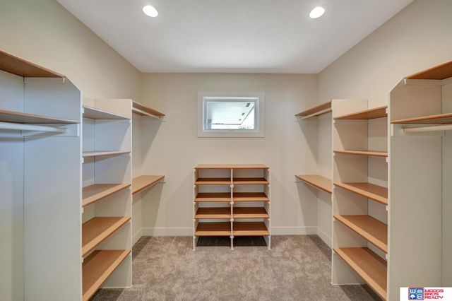 7021 Stonebrook Parkway, Lincoln, NE 68521