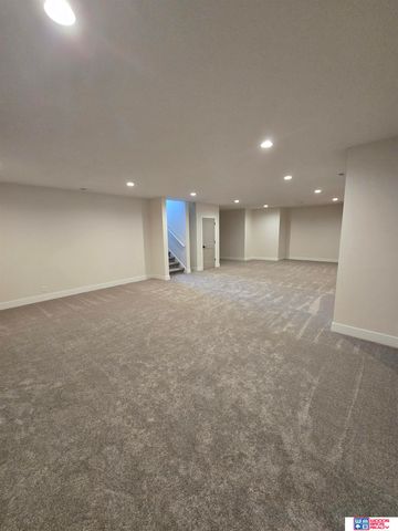 7021 Stonebrook Parkway, Lincoln, NE 68521