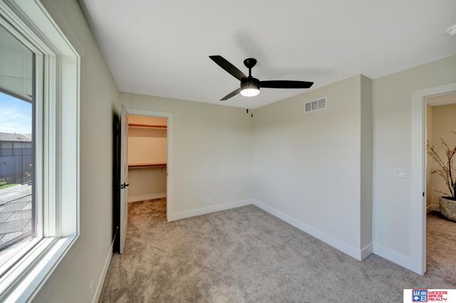 7021 Stonebrook Parkway, Lincoln, NE 68521