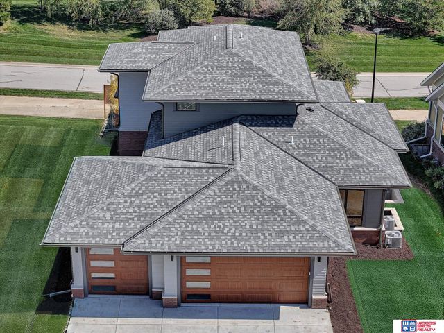 7021 Stonebrook Parkway, Lincoln, NE 68521