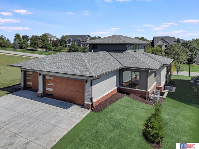 7021 Stonebrook Parkway, Lincoln, NE 68521