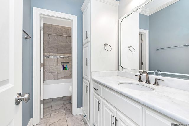 209 Amelia Ct, New Roads, LA 70760
