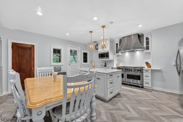 969 Woodland Ave, Plainfield City, NJ 07060
