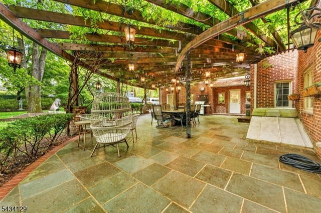 969 Woodland Ave, Plainfield City, NJ 07060