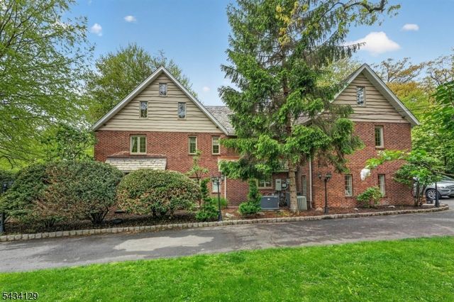 969 Woodland Ave, Plainfield City, NJ 07060