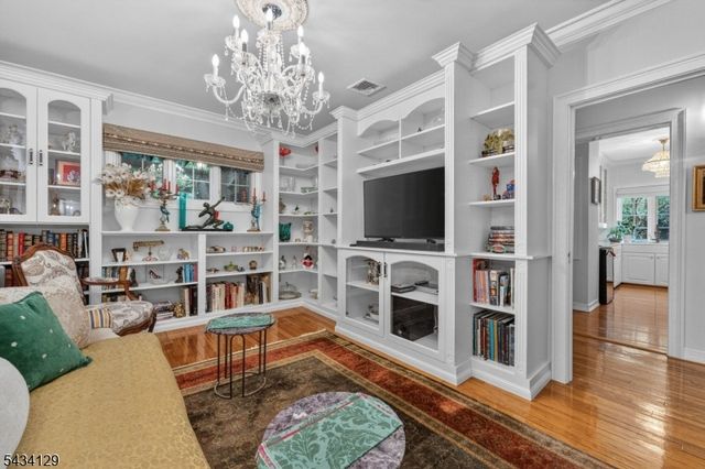 969 Woodland Ave, Plainfield City, NJ 07060