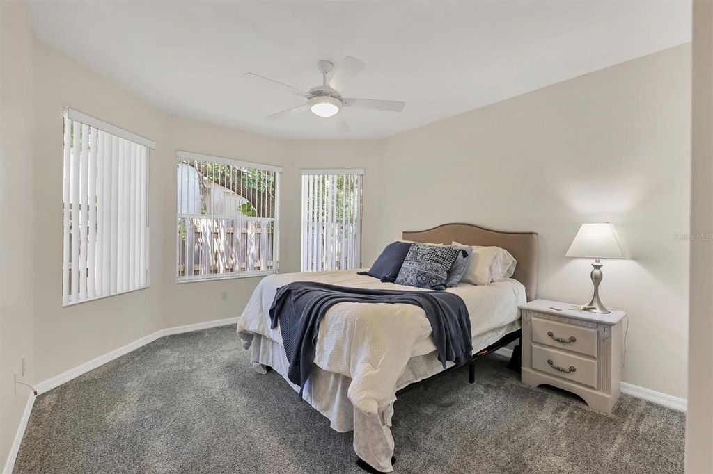 Image 22 of property listing at 5485 ASHTON MANOR DRIVE, Sarasota, FL 34233