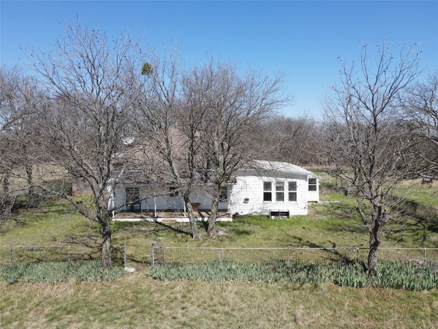 14623 FM 1173, Krum, TX 76249