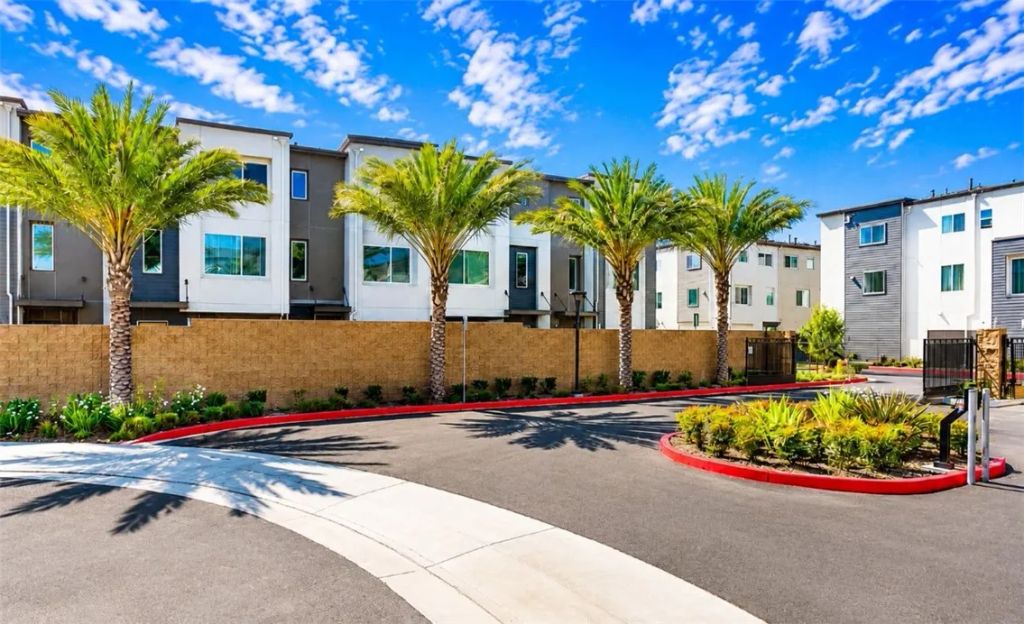 14057 Ruby Lane 4, Gardena, CA 90247