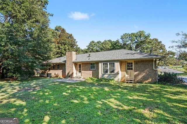 1849 Pinehurst Road, Snellville, GA 30078