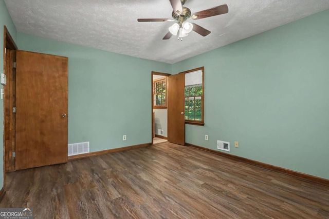 1849 Pinehurst Road, Snellville, GA 30078
