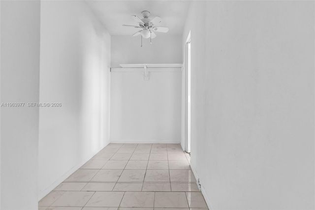 714 NE 10th St 307, Hallandale Beach, FL 33009