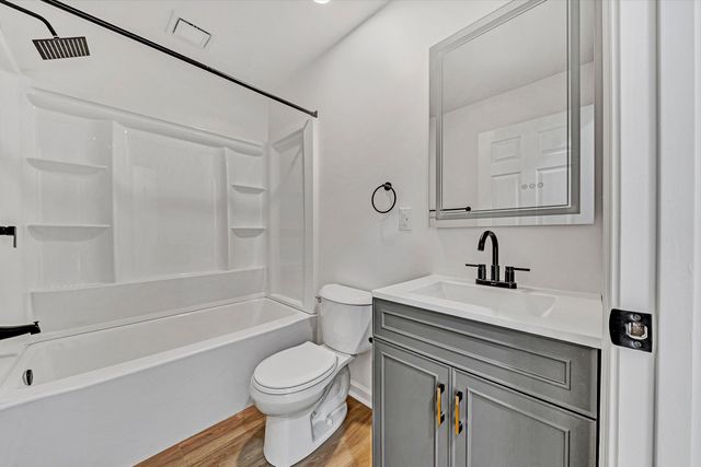 5962 Two Ford RD, Roanoke, VA 24018