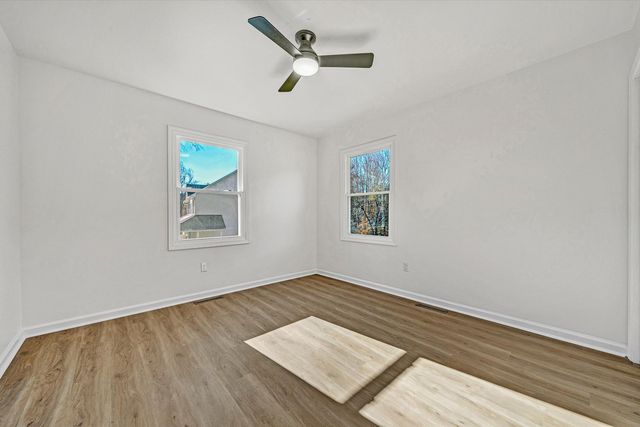 5962 Two Ford RD, Roanoke, VA 24018