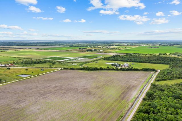 TR28 County Road 160, Alvin, TX 77511
