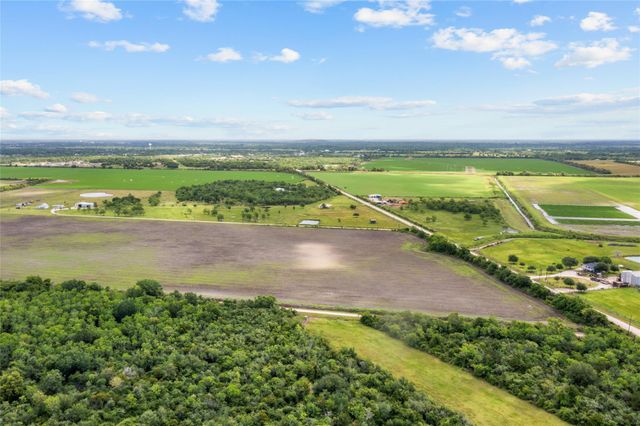 TR28 County Road 160, Alvin, TX 77511