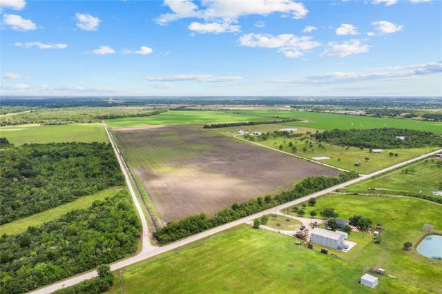 TR28 County Road 160, Alvin, TX 77511