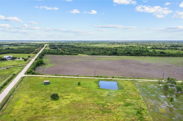 TR28 County Road 160, Alvin, TX 77511