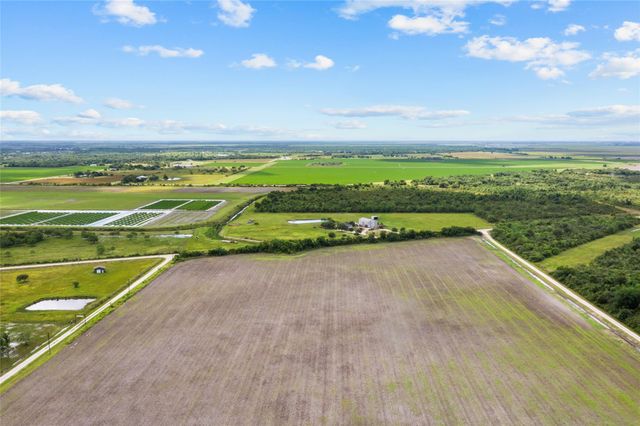 TR28 County Road 160, Alvin, TX 77511
