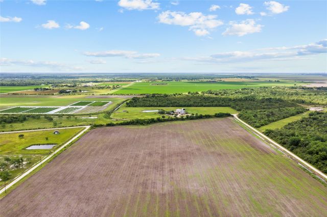 TR28 County Road 160, Alvin, TX 77511