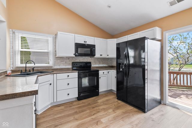 10635 Chesapeake Drive N, Indianapolis, IN 46236