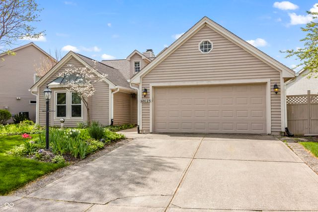 10635 Chesapeake Drive N, Indianapolis, IN 46236