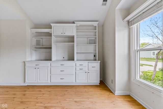 10635 Chesapeake Drive N, Indianapolis, IN 46236