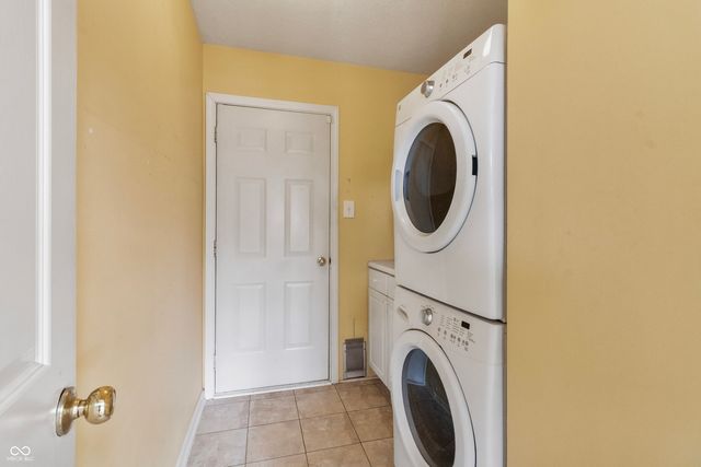 10635 Chesapeake Drive N, Indianapolis, IN 46236