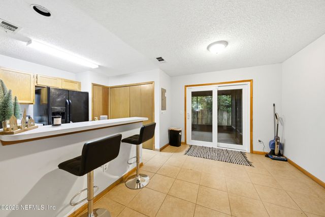 9353 GENNA TRACE Trail, Jacksonville, FL 32257