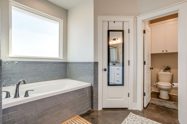 149 Kingston Lane, Brock, TX 76087