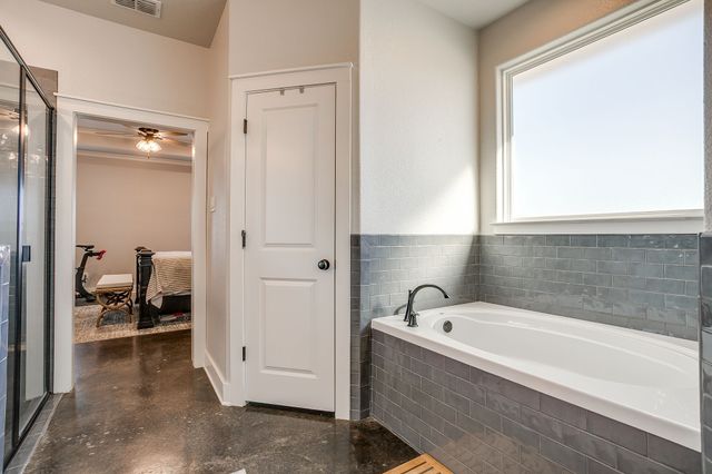 149 Kingston Lane, Brock, TX 76087