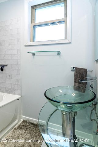 1415 Sherwood Avenue, East Lansing, MI 48823