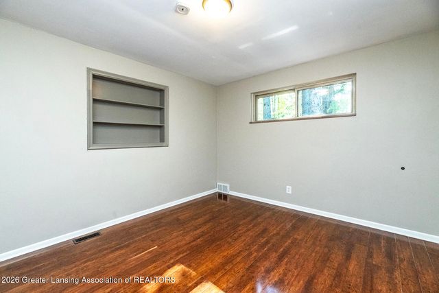 1415 Sherwood Avenue, East Lansing, MI 48823