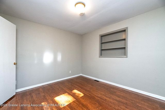 1415 Sherwood Avenue, East Lansing, MI 48823