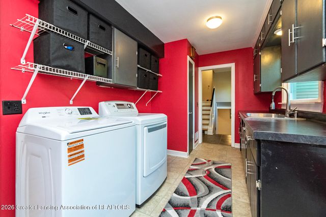 1415 Sherwood Avenue, East Lansing, MI 48823