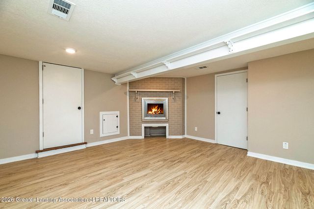 1415 Sherwood Avenue, East Lansing, MI 48823
