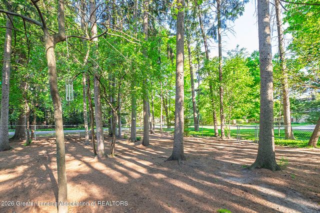 1415 Sherwood Avenue, East Lansing, MI 48823