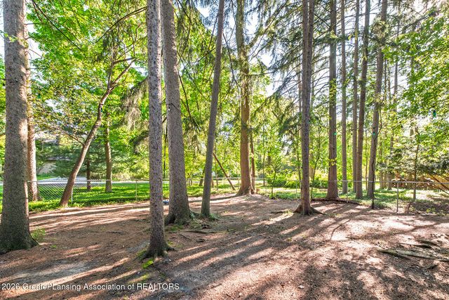 1415 Sherwood Avenue, East Lansing, MI 48823