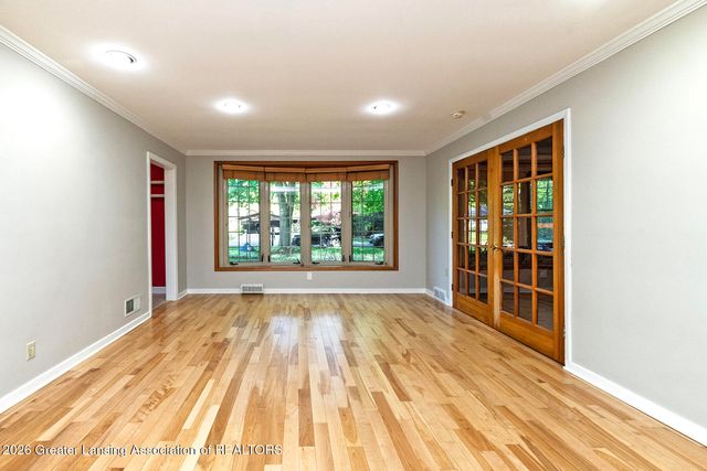1415 Sherwood Avenue, East Lansing, MI 48823