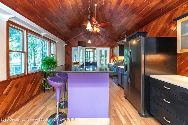 1415 Sherwood Avenue, East Lansing, MI 48823