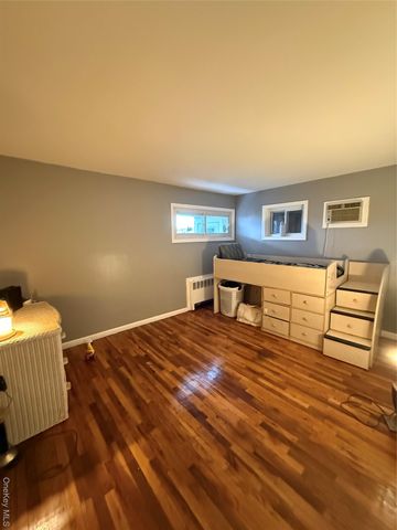 152 Gracie Drive, North Babylon, NY 11703